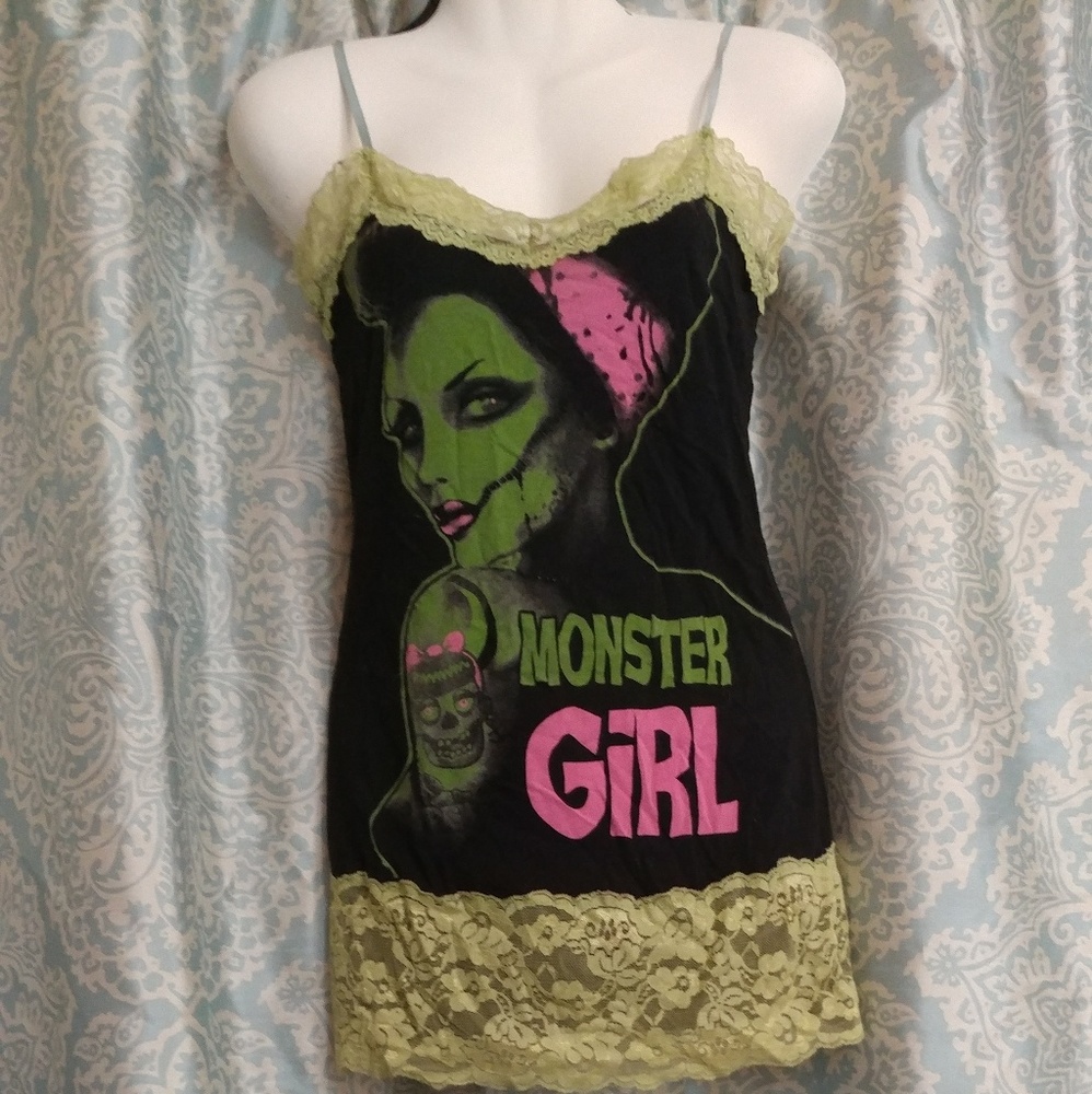 Juniors tank top